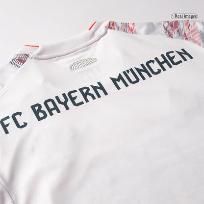 Maglia Replica Bayern Munich Trasferta UPAMECANO #2 Uomo 2025/26