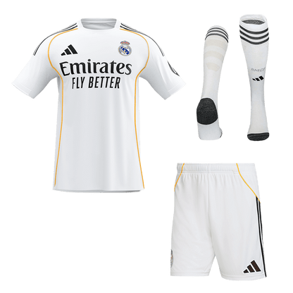 Kit Completo Real Madrid Casa Uomo 2025/26 - 3 Pezzi
