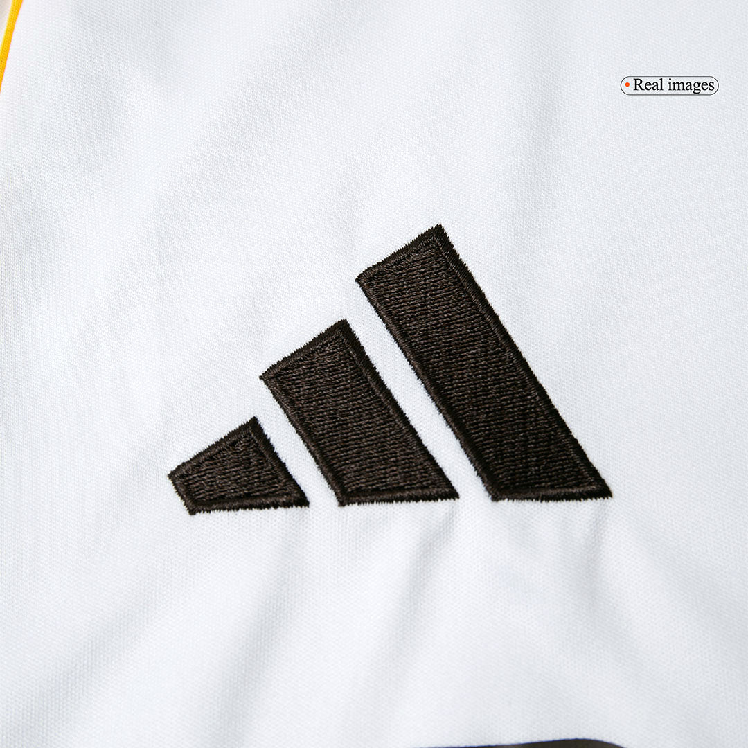 Maglia Replica Real Madrid Casa MBAPPÉ #10 Uomo 2025/26