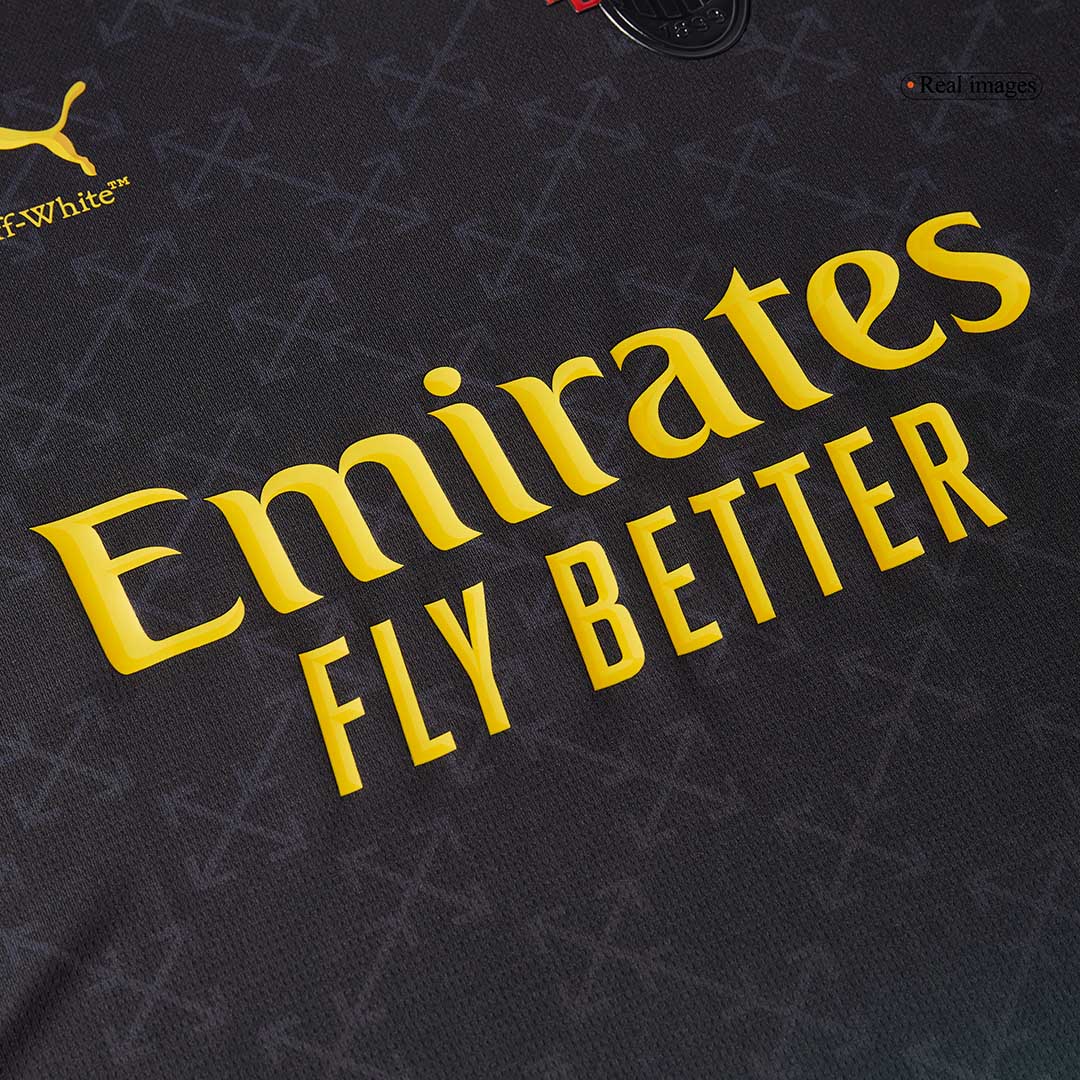 Maglia Replica AC Milan Quarta PULISIC #11 Uomo 2024/25