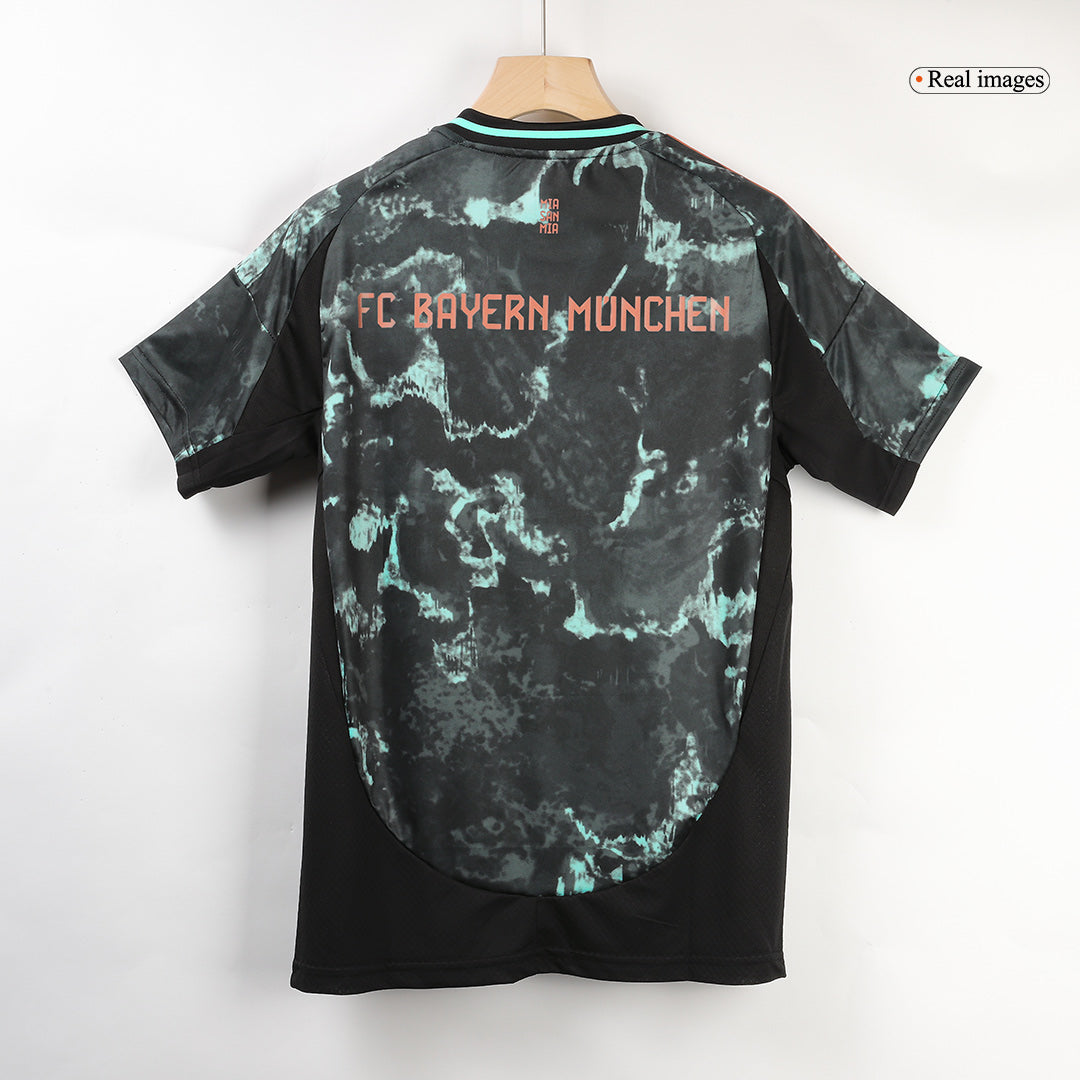 Completo Base Bayern Monaco Trasferta Uomo 2024/25 - 2 Pezzi