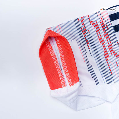 Completo Bambino Bayern Munich Trasferta 2025/26 - 3 Pezzi