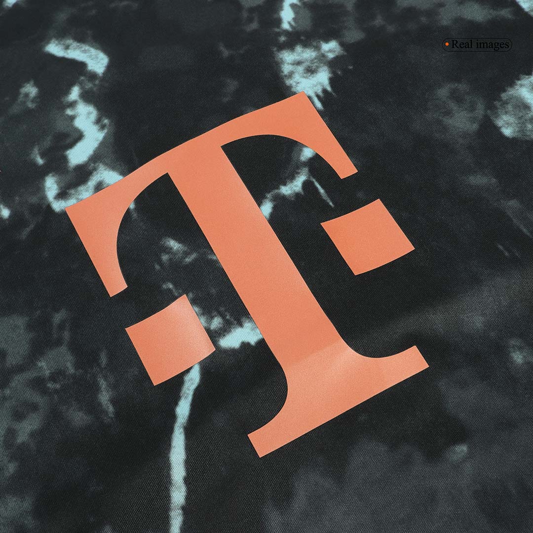 Completo Base Bayern Monaco Trasferta Uomo 2024/25 - 2 Pezzi